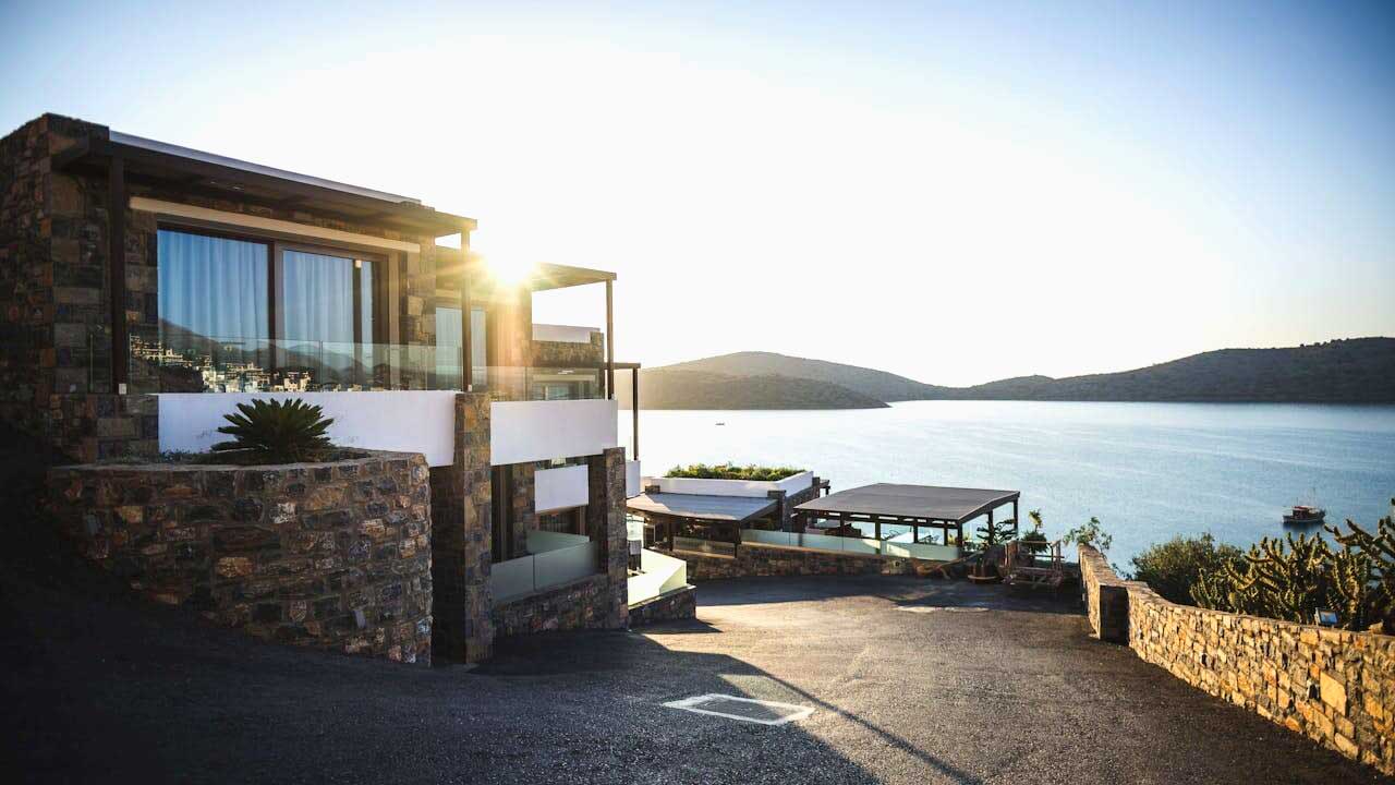 Villas - Real Estate AI App